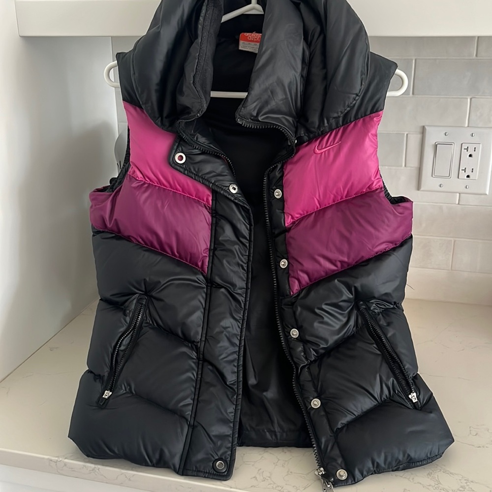 Nike down feather quilt puff vest